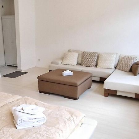 Luna City-Apartment 80Qm 2 Zimmer 2 Baeder 20Km Messe Airport Krefeld Luaran gambar